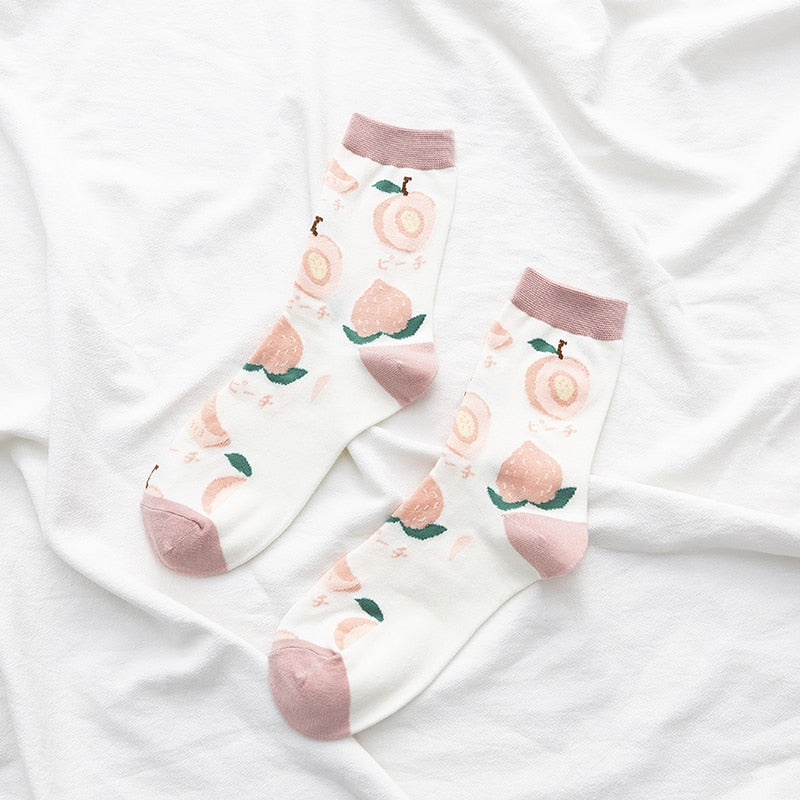 2023 Neue Cartoon Women&#39;s Atmungsaktive Baumwollsocken Niedlich Niedliches Obst Schönes Muster Mädchen Socke Gekämmt aus reiner Baumwolle Weibliche Socken